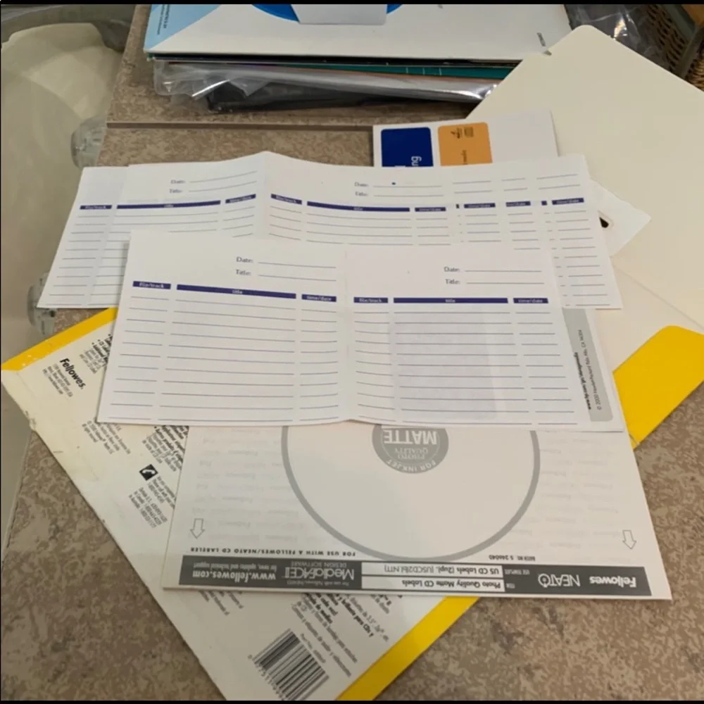 Fellowes Neato Cd Labels Matte. (6) Sheets.